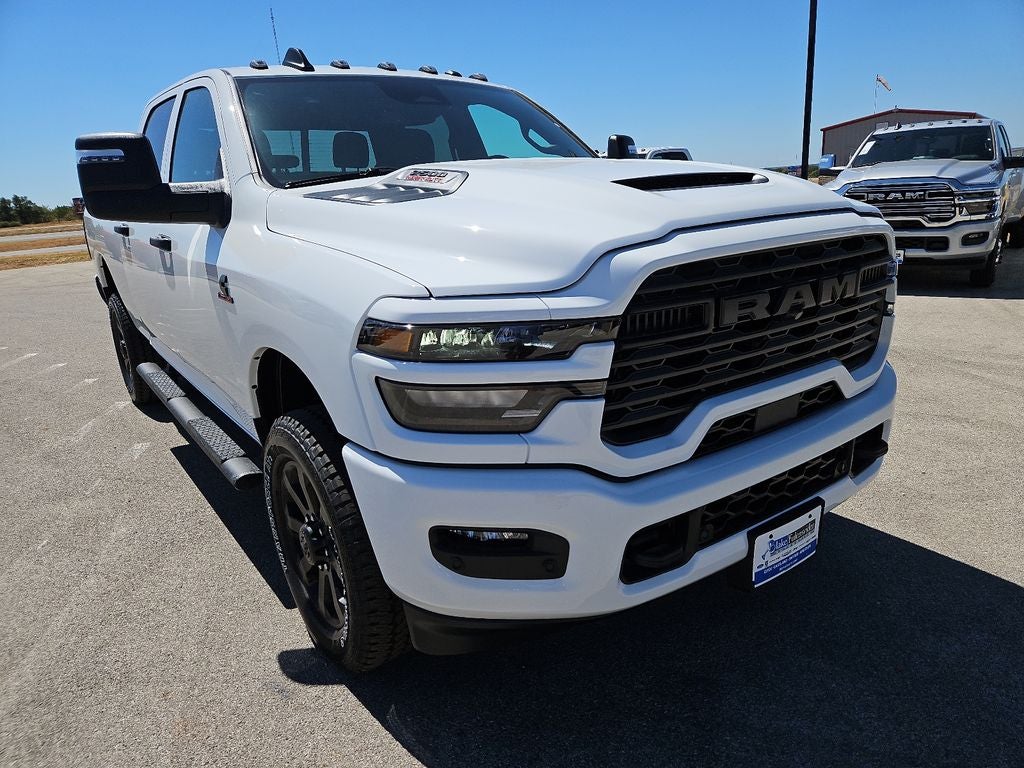2027 RAM 2500 RAM 2500 BLACK EXPRESS CREW CAB 4X4 6'4' BOX