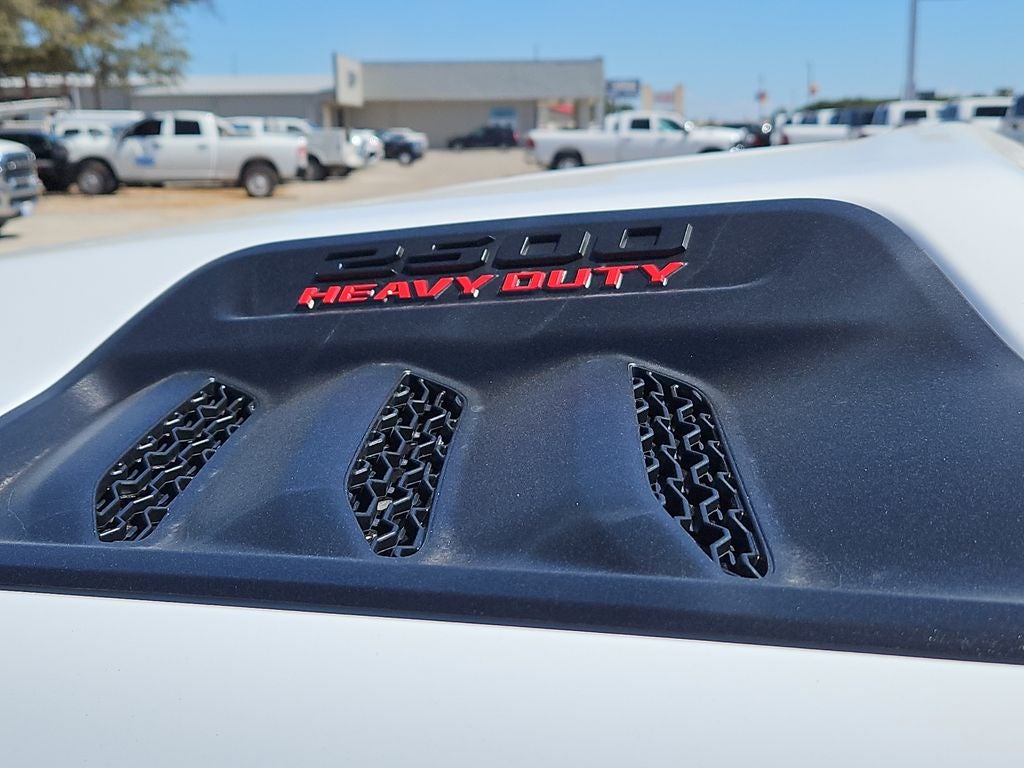 2027 RAM 2500 RAM 2500 BLACK EXPRESS CREW CAB 4X4 6'4' BOX