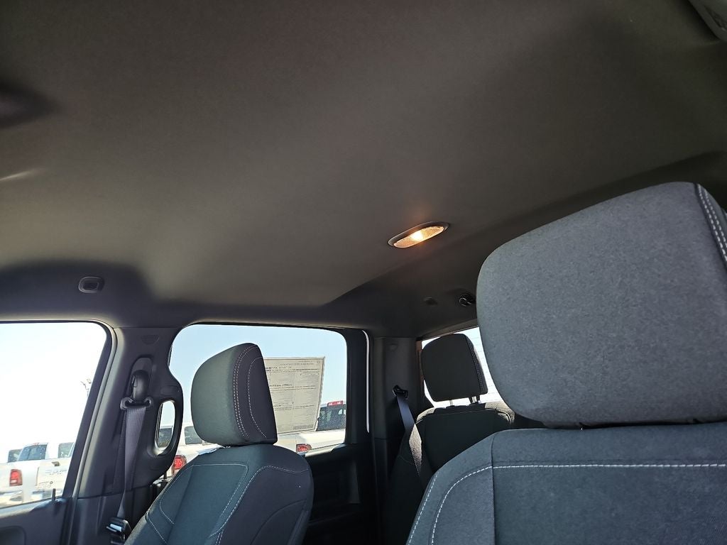 2027 RAM 2500 RAM 2500 BLACK EXPRESS CREW CAB 4X4 6'4' BOX