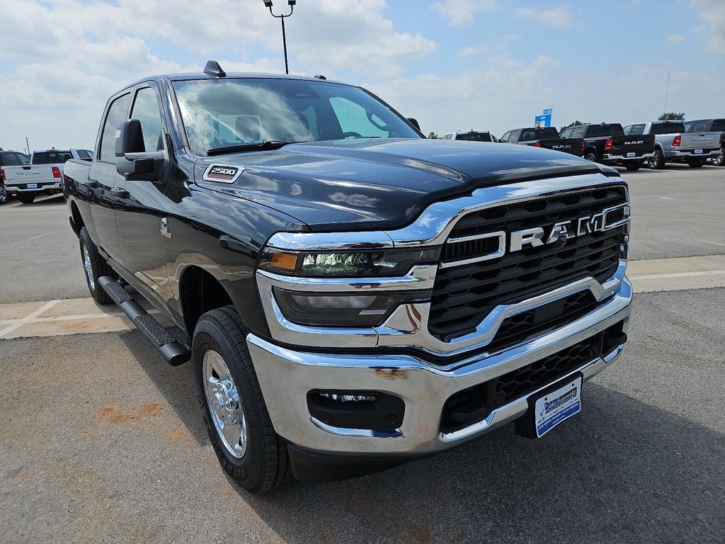 2026 RAM 2500 RAM 2500 TRADESMAN CREW CAB 4X4 6'4' BOX
