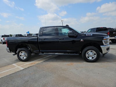 2026 RAM 2500 RAM 2500 TRADESMAN CREW CAB 4X4 6'4' BOX