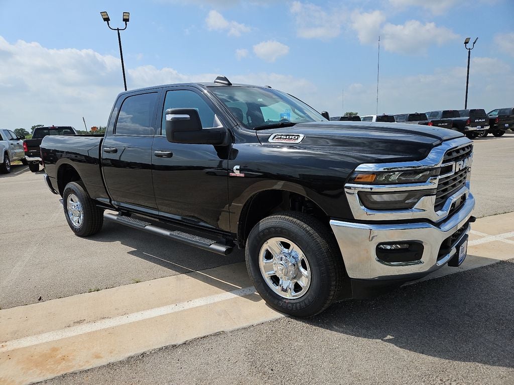 2026 RAM 2500 RAM 2500 TRADESMAN CREW CAB 4X4 6'4' BOX