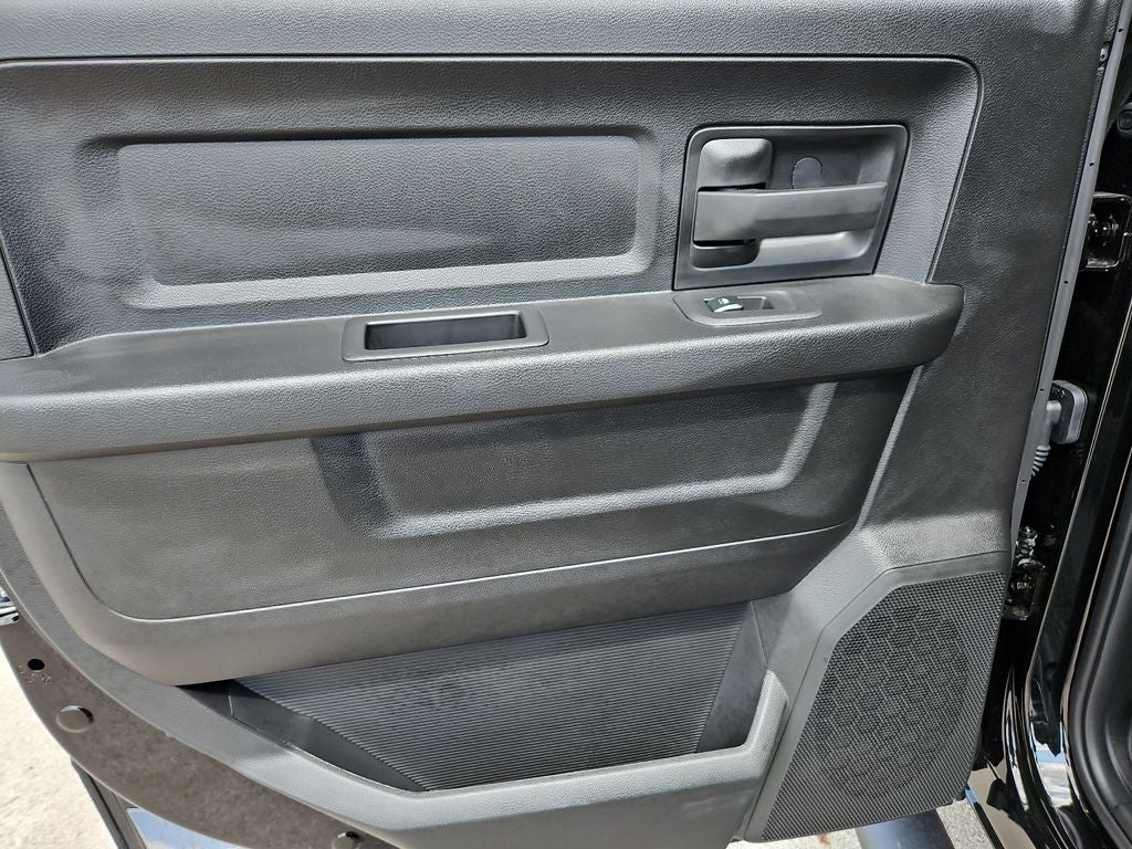 2026 RAM 2500 RAM 2500 TRADESMAN CREW CAB 4X4 6'4' BOX