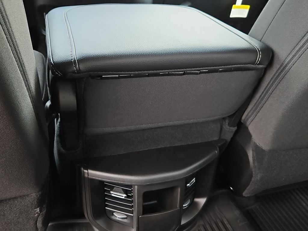 2026 RAM 2500 RAM 2500 TRADESMAN CREW CAB 4X4 6'4' BOX