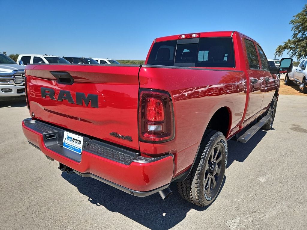 2027 RAM 2500 RAM 2500 BLACK EXPRESS CREW CAB 4X4 6'4' BOX