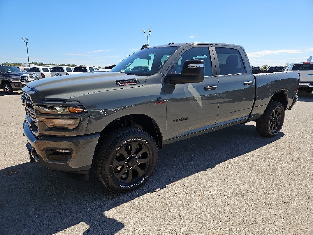 2027 RAM 2500 RAM 2500 LONE STAR CREW CAB 4X4 6'4' BOX