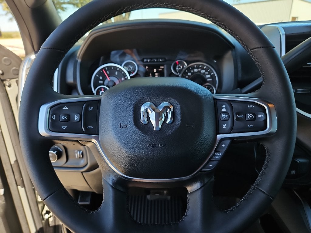 2027 RAM 2500 RAM 2500 LONE STAR CREW CAB 4X4 6'4' BOX