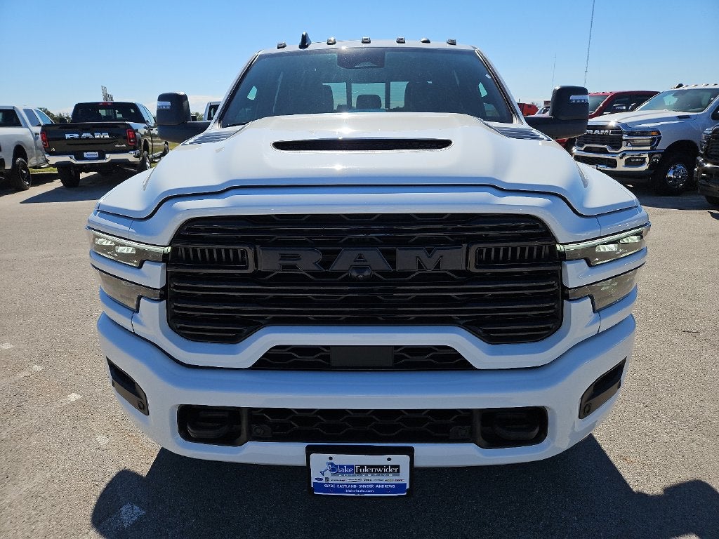 2027 RAM 2500 RAM 2500 LARAMIE MEGA CAB 4X4 6'4' BOX