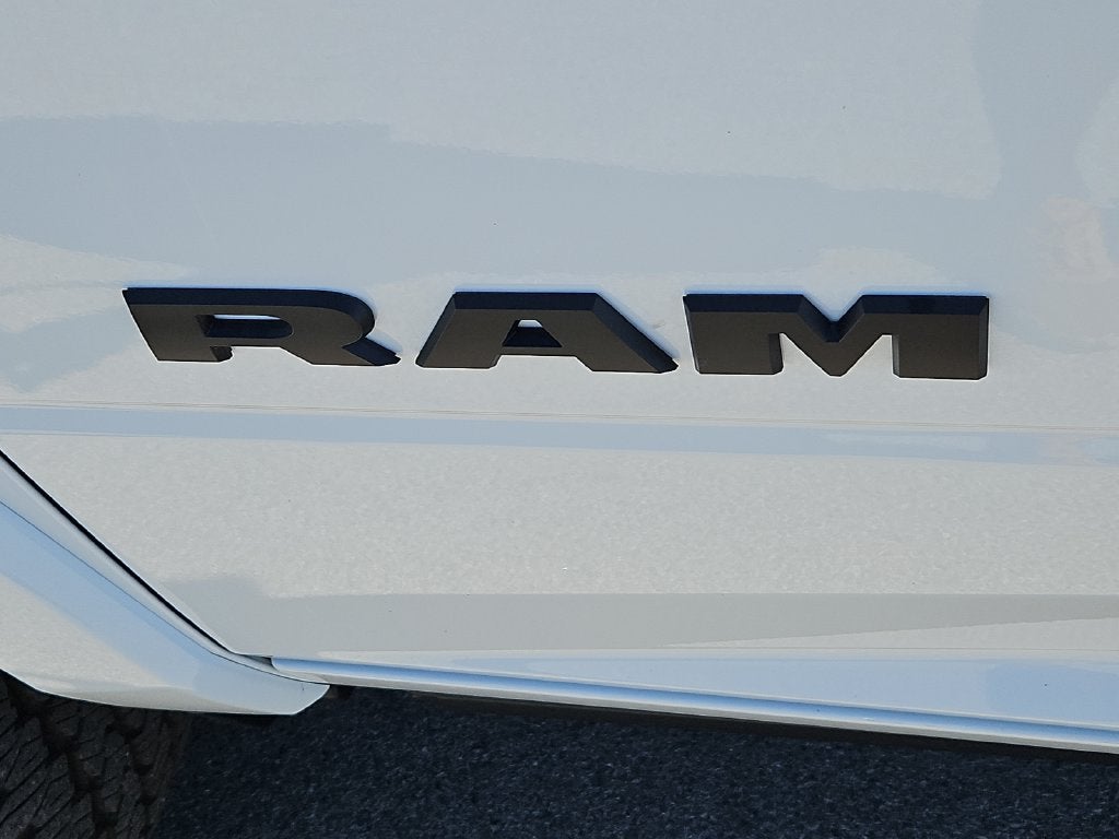 2027 RAM 2500 RAM 2500 LARAMIE MEGA CAB 4X4 6'4' BOX