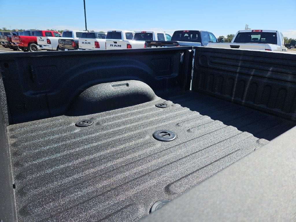 2027 RAM 2500 RAM 2500 LARAMIE MEGA CAB 4X4 6'4' BOX