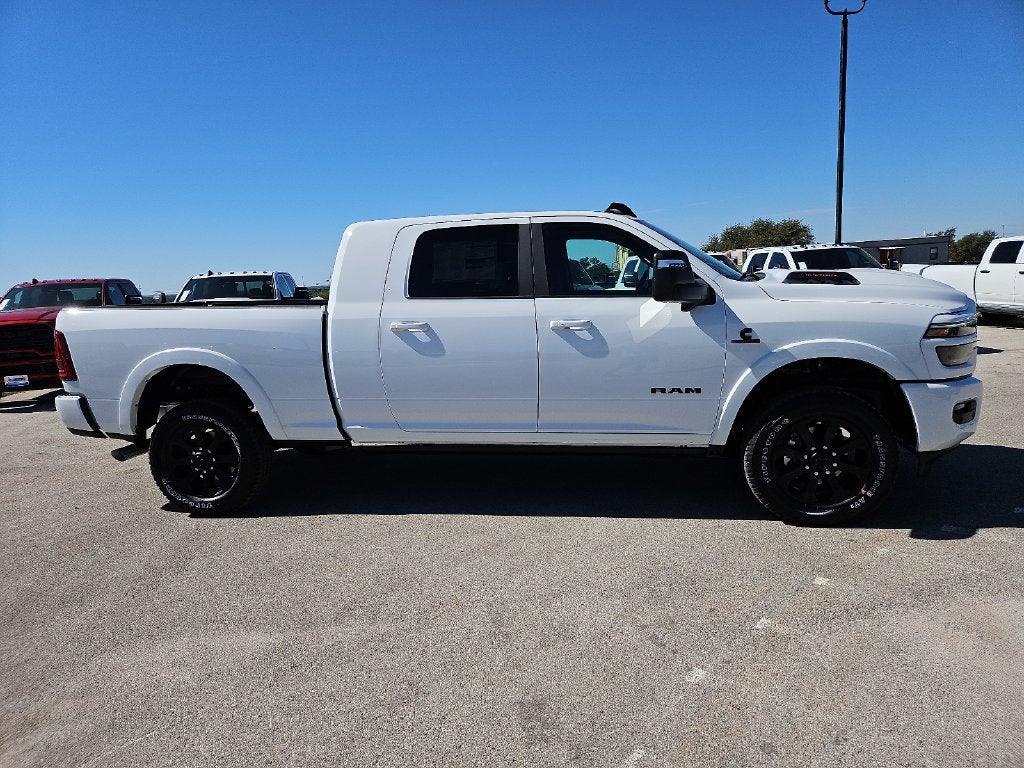 2027 RAM 2500 RAM 2500 LARAMIE MEGA CAB 4X4 6'4' BOX