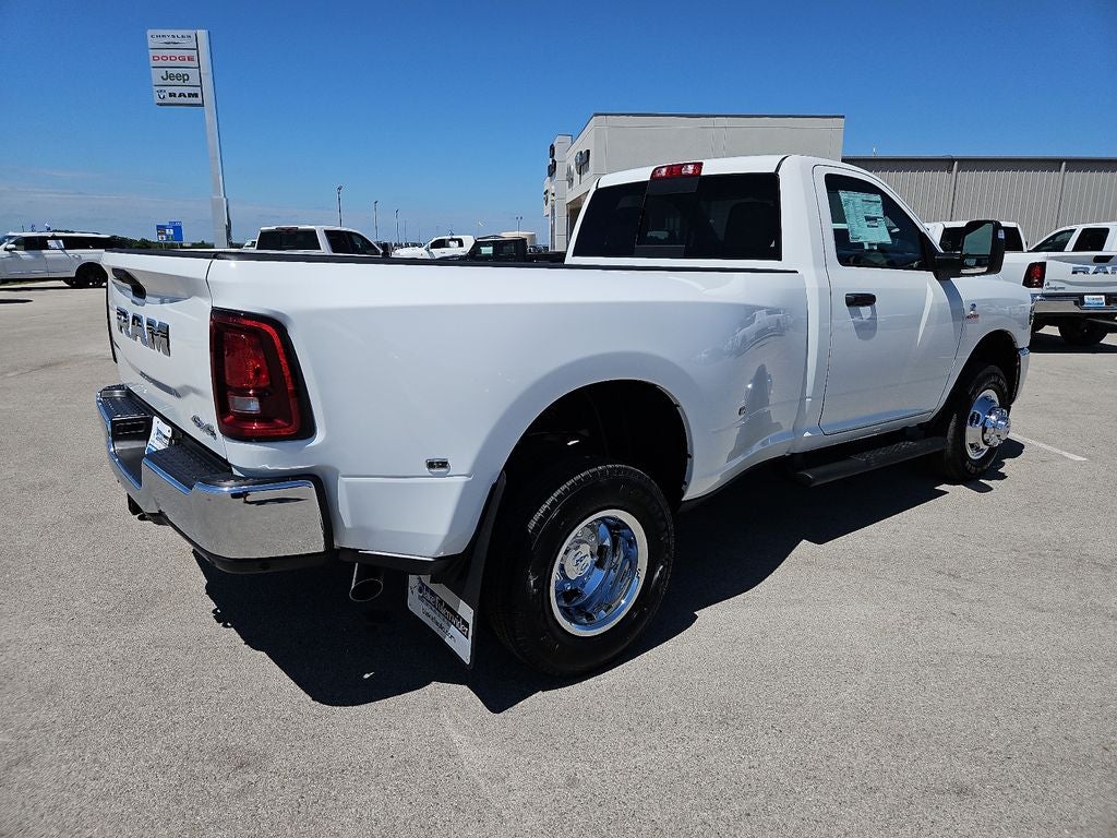 2026 RAM 3500 RAM 3500 TRADESMAN REGULAR CAB 4X4 8' BOX
