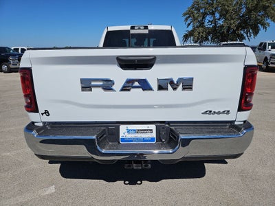 2027 RAM 3500 RAM 3500 TRADESMAN CREW CAB 4X4 8' BOX