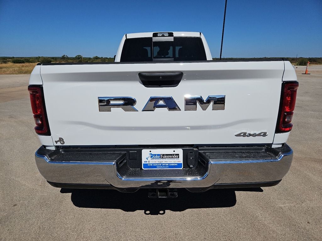 2027 RAM 3500 RAM 3500 TRADESMAN CREW CAB 4X4 8' BOX