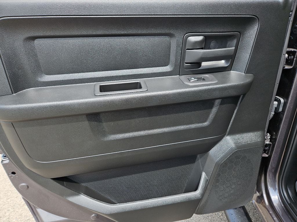 2026 RAM 3500 RAM 3500 TRADESMAN CREW CAB 4X4 8' BOX