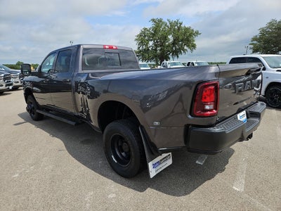 2026 RAM 3500 RAM 3500 TRADESMAN CREW CAB 4X4 8' BOX