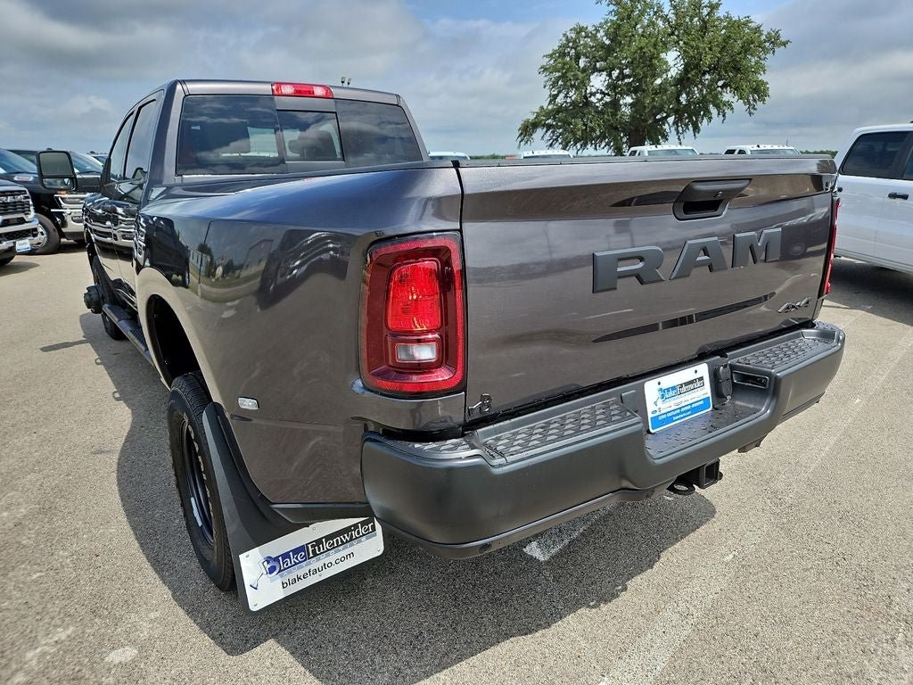 2026 RAM 3500 RAM 3500 TRADESMAN CREW CAB 4X4 8' BOX