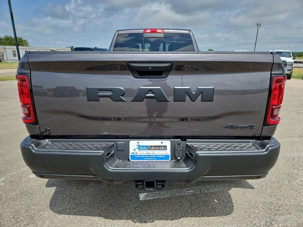2026 RAM 3500 RAM 3500 TRADESMAN CREW CAB 4X4 8' BOX