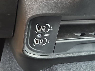 2027 RAM 3500 RAM 3500 TRADESMAN CREW CAB 4X4 8' BOX