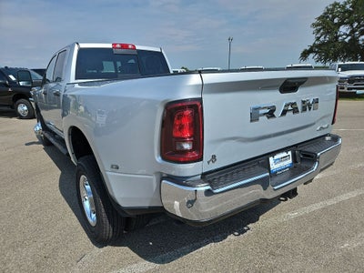 2026 RAM 3500 RAM 3500 TRADESMAN CREW CAB 4X4 8' BOX