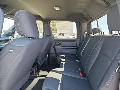 2027 RAM 3500 RAM 3500 TRADESMAN CREW CAB 4X4 8' BOX