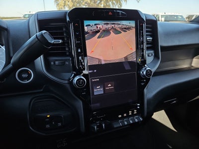 2027 RAM 3500 RAM 3500 TRADESMAN CREW CAB 4X4 8' BOX