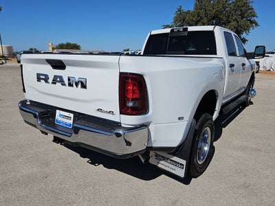 2027 RAM 3500 RAM 3500 TRADESMAN CREW CAB 4X4 8' BOX