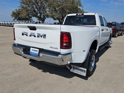 2027 RAM 3500 RAM 3500 TRADESMAN CREW CAB 4X4 8' BOX