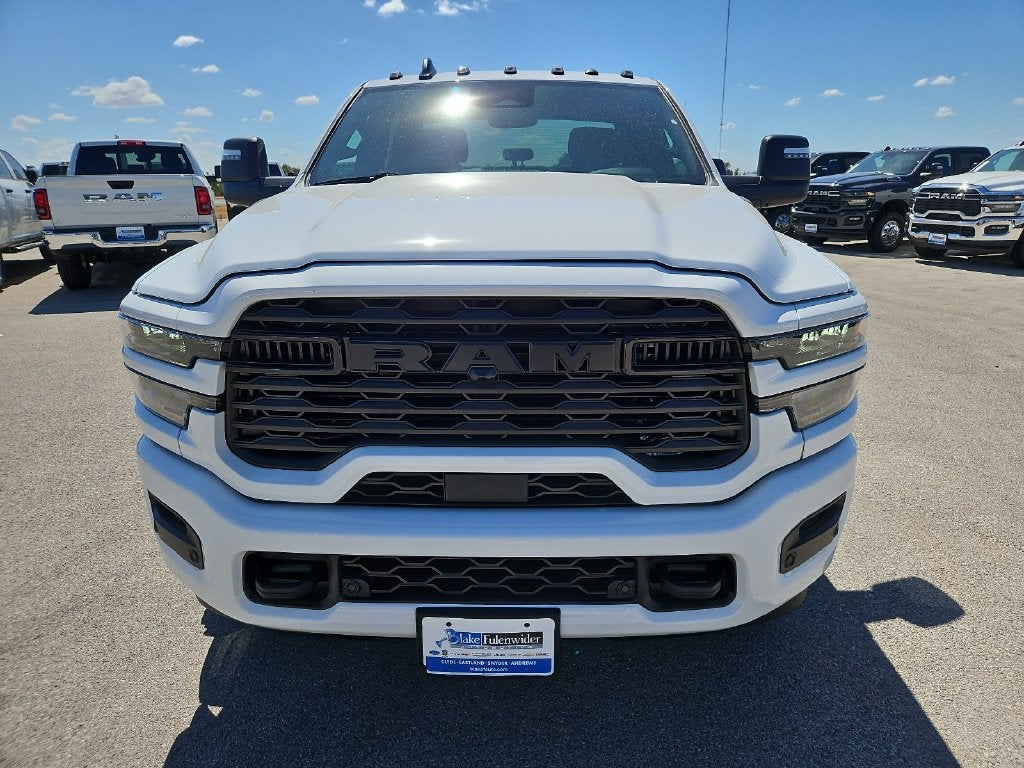 2027 RAM 3500 RAM 3500 LONE STAR CREW CAB 4X4 8' BOX