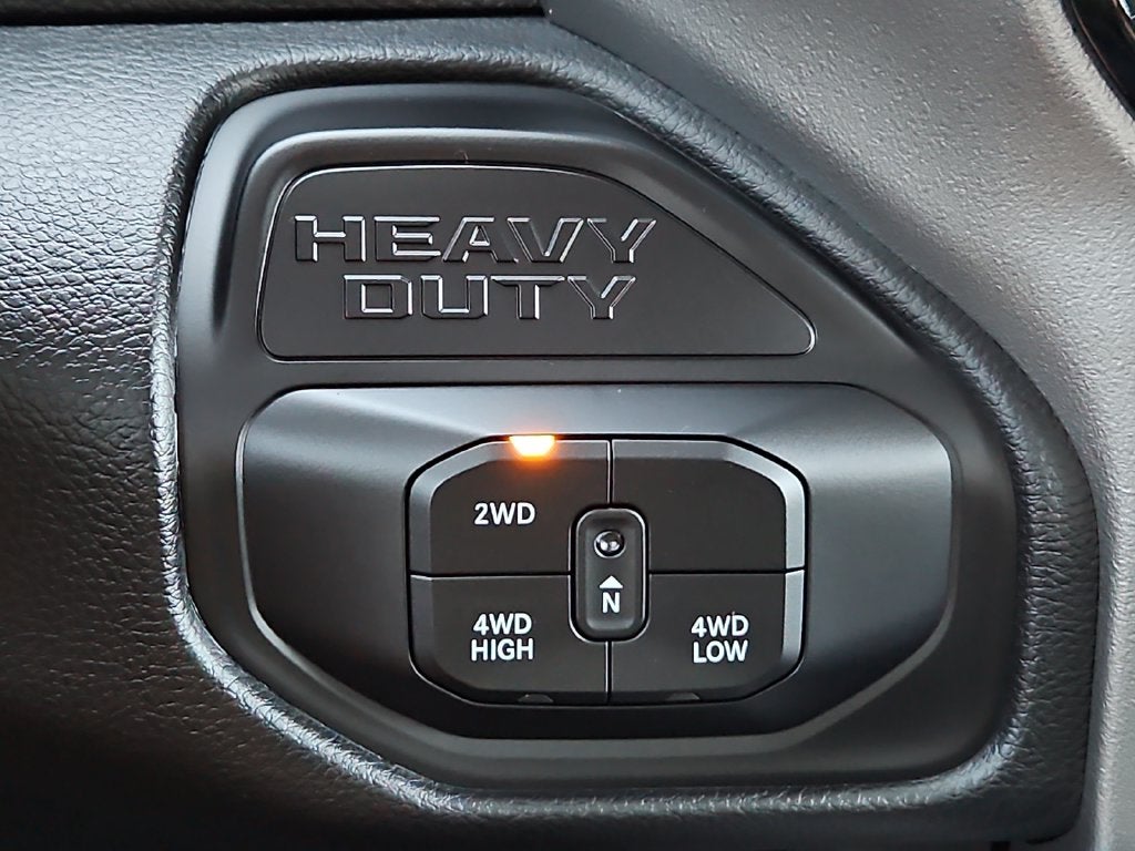 2027 RAM 3500 RAM 3500 LONE STAR CREW CAB 4X4 8' BOX