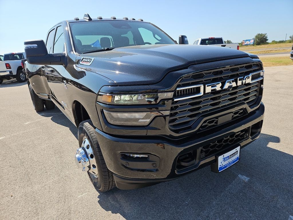 2026 RAM 3500 RAM 3500 LONE STAR CREW CAB 4X4 8' BOX