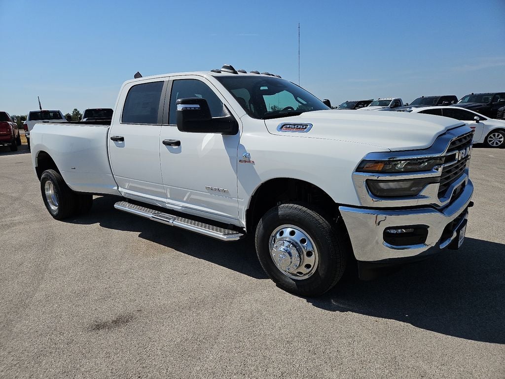 2026 RAM 3500 Big Horn Crew Cab 4x4 8' Box