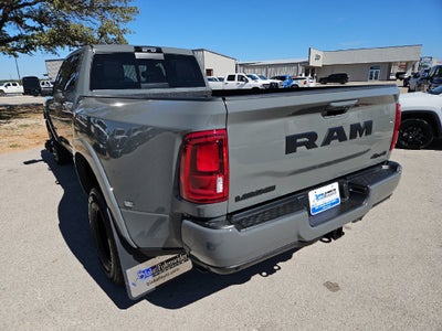 2027 RAM 3500 RAM 3500 LARAMIE CREW CAB 4X4 8' BOX