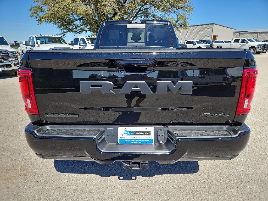 2027 RAM 3500 RAM 3500 LARAMIE CREW CAB 4X4 8' BOX