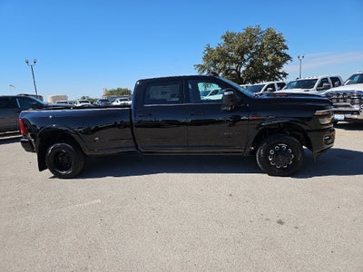 2027 RAM 3500 RAM 3500 LARAMIE CREW CAB 4X4 8' BOX