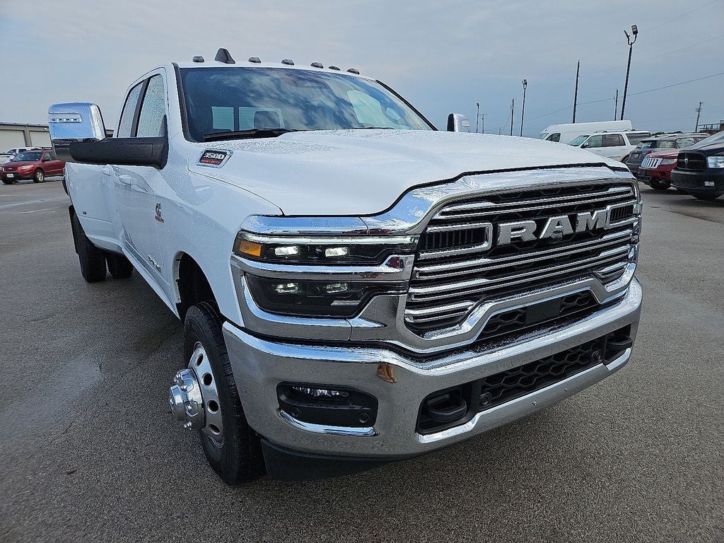 2025 RAM 3500 Laramie Crew Cab 4x4 8' Box