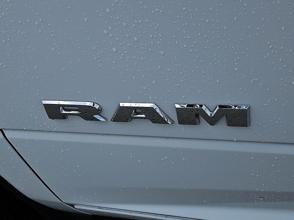 2025 RAM 3500 Laramie Crew Cab 4x4 8' Box