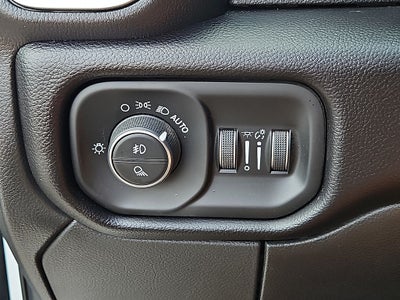 2025 RAM 3500 Laramie Crew Cab 4x4 8' Box