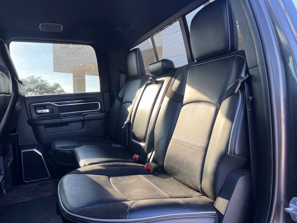2022 RAM 3500 Laramie Crew Cab 4x4 8' Box