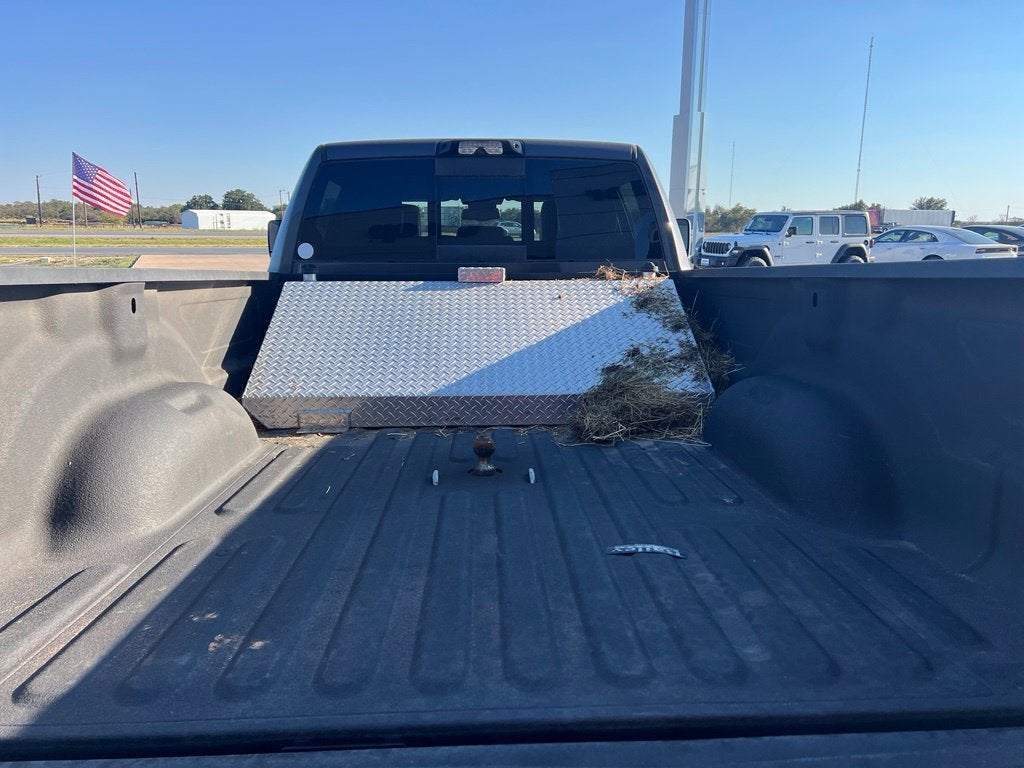 2022 RAM 3500 Laramie Crew Cab 4x4 8' Box