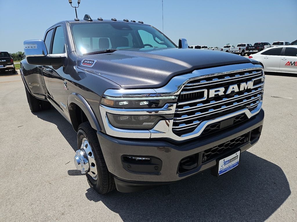2026 RAM 3500 Limited Longhorn Crew Cab 4x4 8' Box
