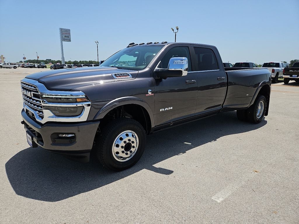 2026 RAM 3500 Limited Longhorn Crew Cab 4x4 8' Box