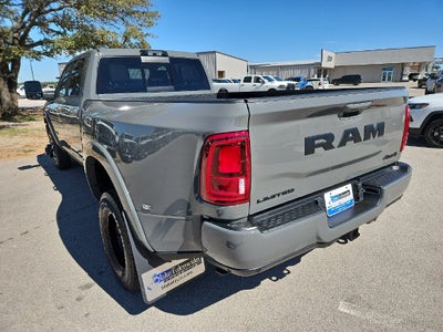 2027 RAM 3500 RAM 3500 LIMITED CREW CAB 4X4 8' BOX
