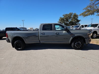 2027 RAM 3500 RAM 3500 LIMITED CREW CAB 4X4 8' BOX