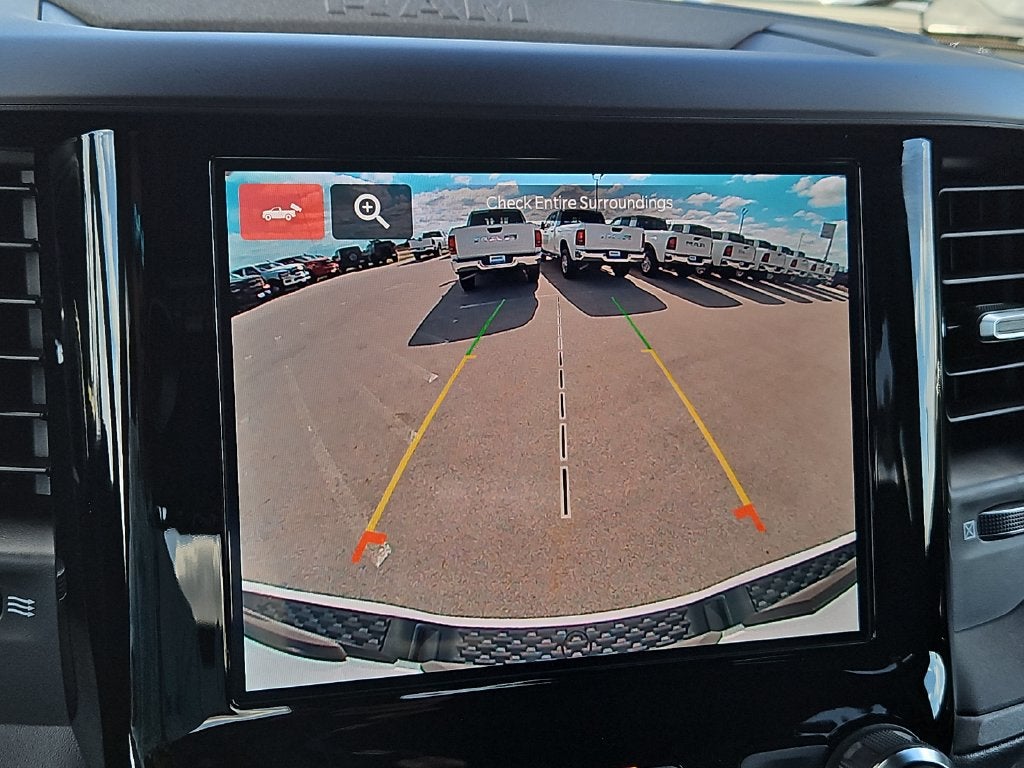 2027 RAM 1500 RAM 1500 EXPRESS CREW CAB 4X2 5'7' BOX