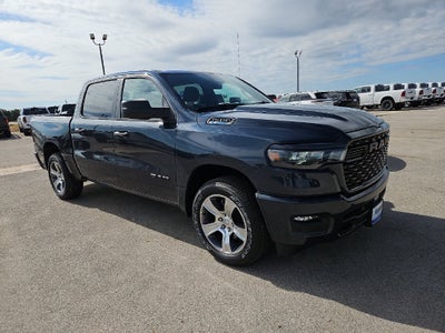 2027 RAM 1500 RAM 1500 EXPRESS CREW CAB 4X2 5'7' BOX