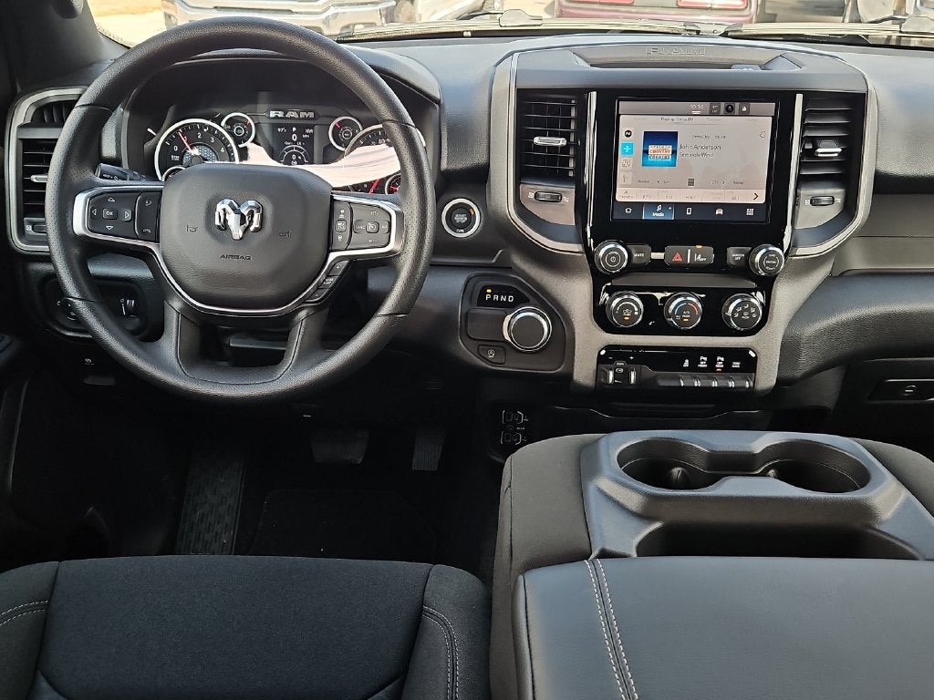 2027 RAM 1500 RAM 1500 EXPRESS CREW CAB 4X2 5'7' BOX