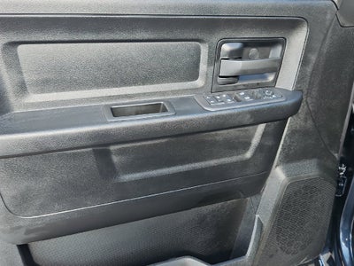 2027 RAM 2500 RAM 2500 TRADESMAN CREW CAB 4X4 6'4' BOX