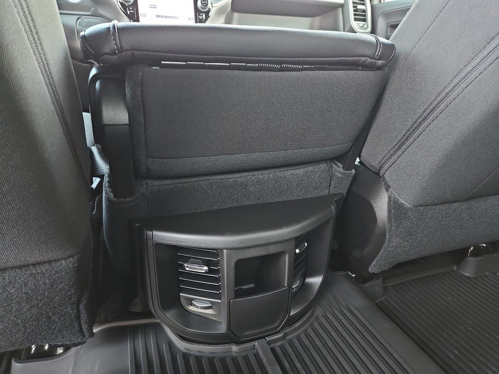 2026 RAM 2500 RAM 2500 TRADESMAN CREW CAB 4X4 6'4' BOX