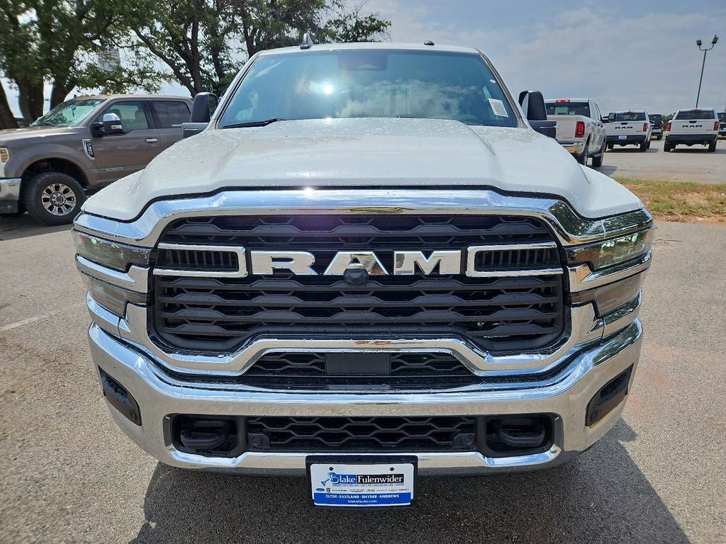 2026 RAM 2500 RAM 2500 TRADESMAN CREW CAB 4X4 8' BOX